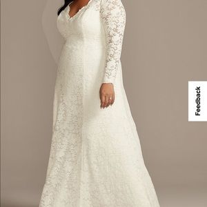 David’s Bridal Scalloped Lace Open Back Wedding Dress